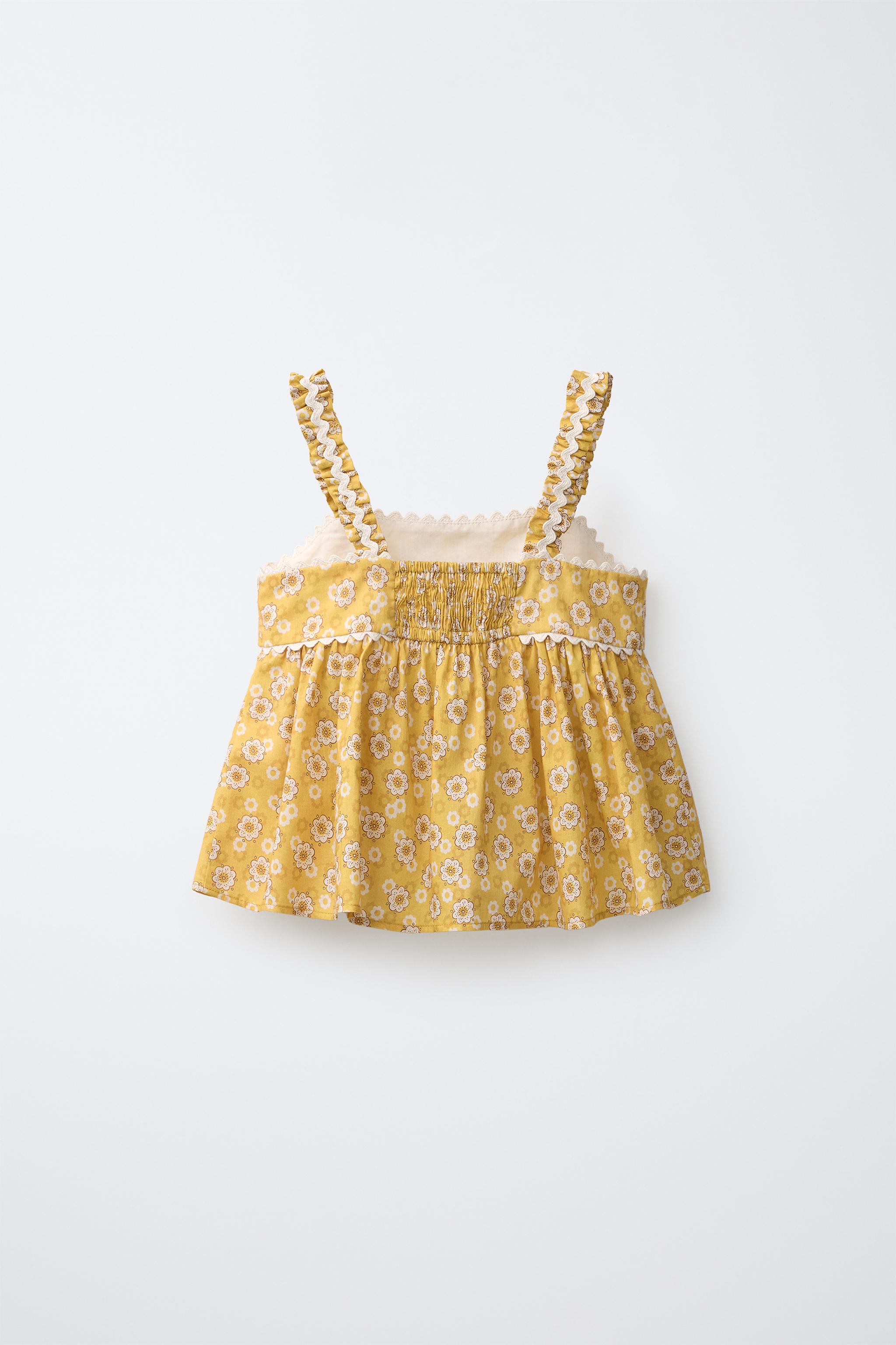 FLORAL RUFFLE TOP